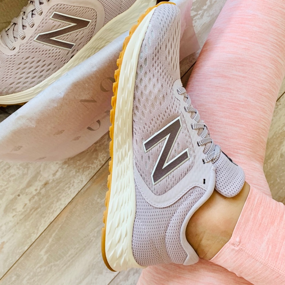 NWT new balance arishi shoes - Picture 3 of 11